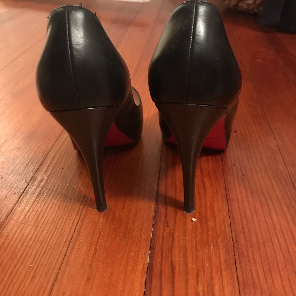 Christian Louboutin Peep-toe Pumps